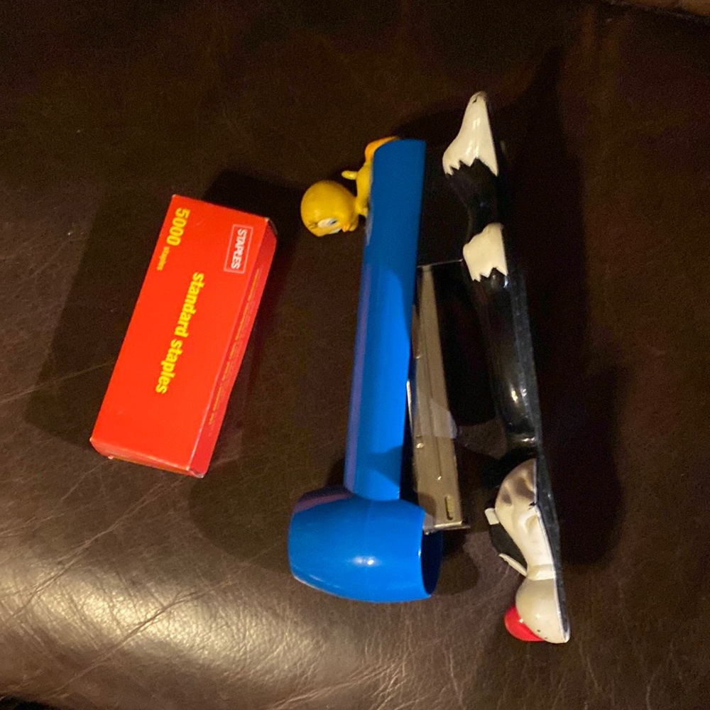 Vintage Tweety and Sylvester stapler!